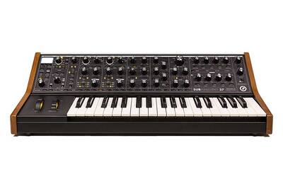 Moog Subsequent 37 37 Tuş Analog Synthesizer