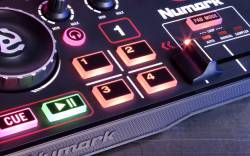 Numark DJ 2 GO 2 Taşınabilir Controller - Thumbnail