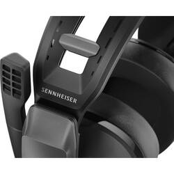 Sennheiser GSP 670 7.1 Surround Wireless Oyuncu Kulaklığı - Thumbnail